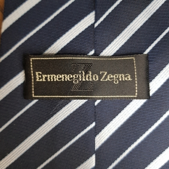 Ermenegildo Zegna Striped Silk Tie - Picture 5 of 6